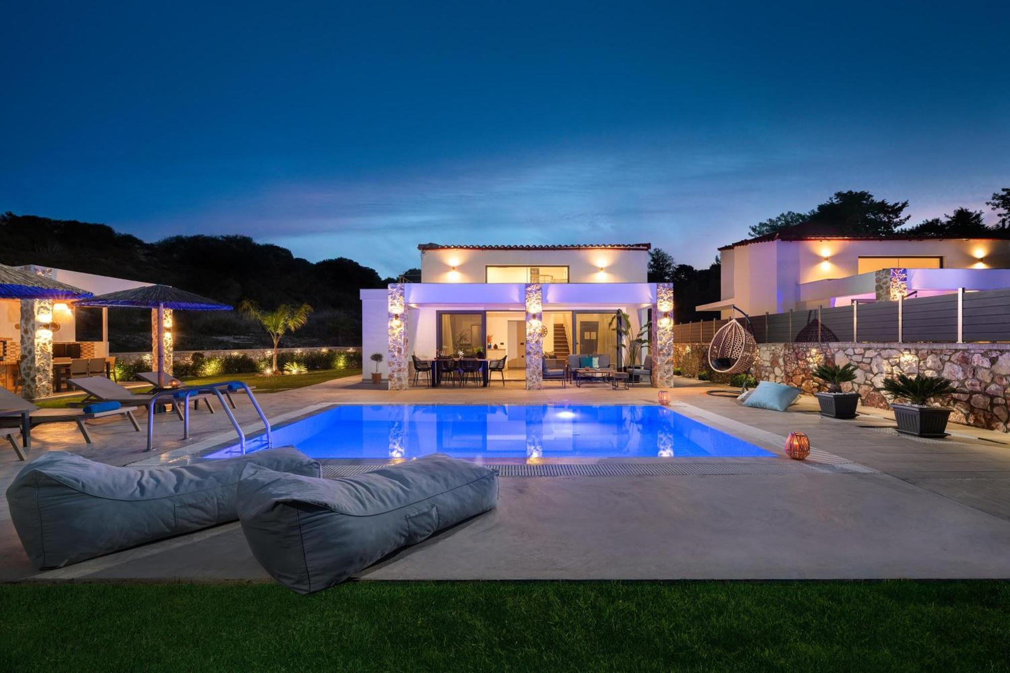 Aiora Luxury Villas Afantou Exterior photo